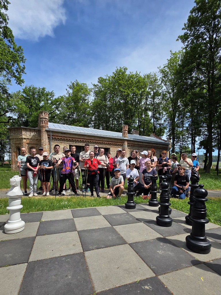 Razem przez Haczów – rajd Nordic Walking uczniów SOSW